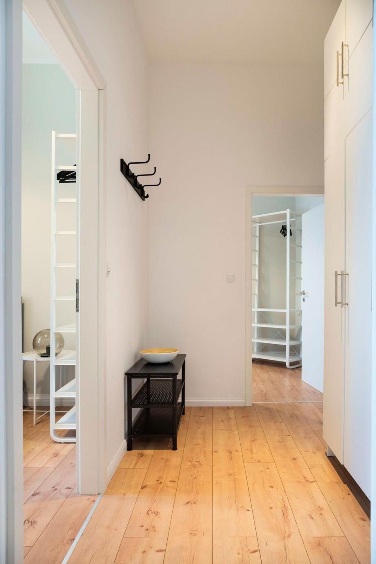 Kudamm Plus Ac Plus Selfcheckin Plus Free Street Parking Berlin Exterior foto